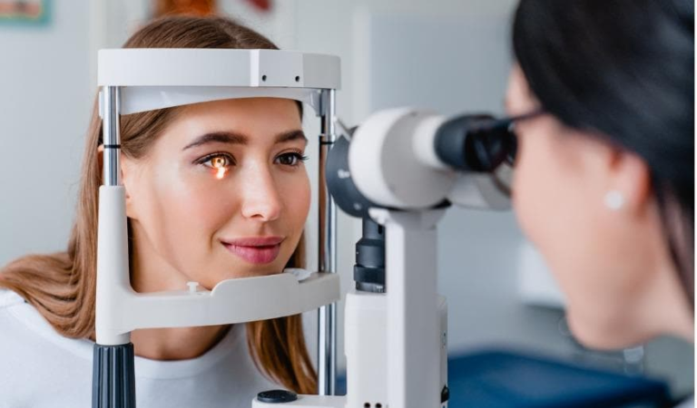 Comprehensive Eye Examination Services: Why Regular Eye Checkups Matter
